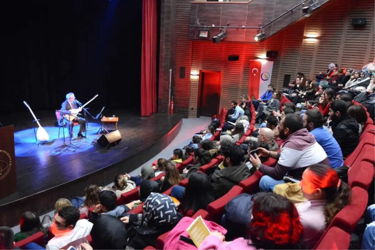 Bağlama ile Yöresel Türklerimiz Konseri İlgi Gördü