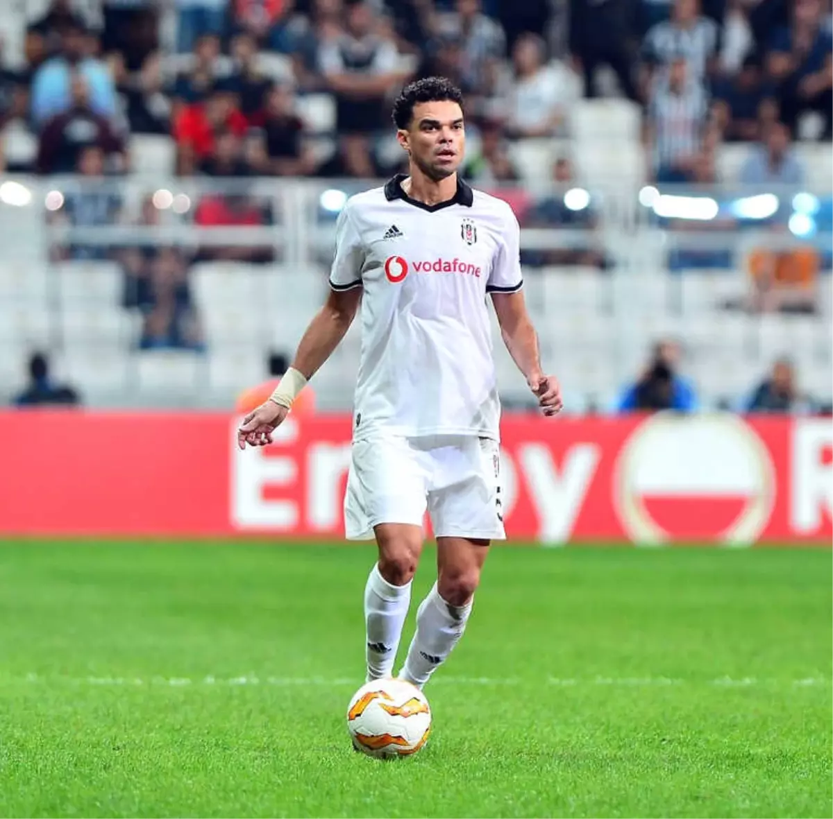 Beşiktaş, Pepe ile Yollarını Ayırdı