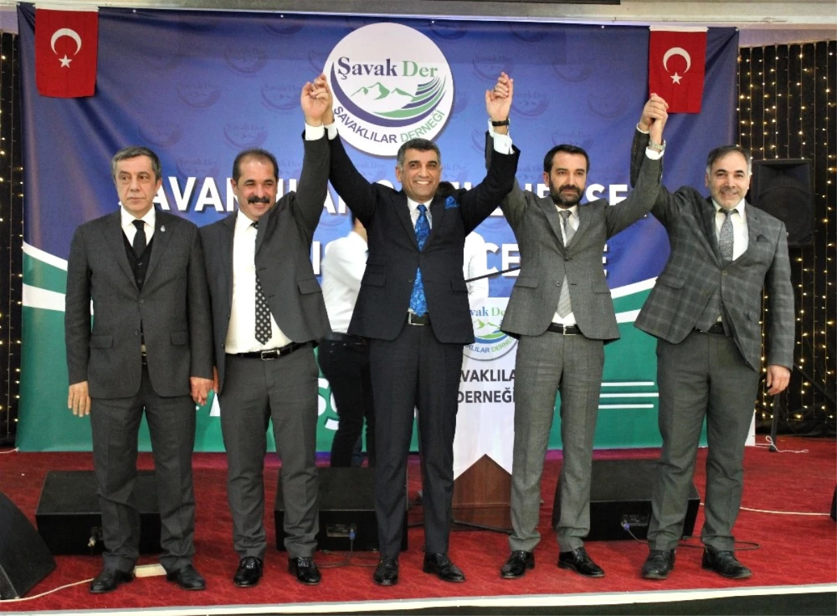 Elazığ\'da Belediye Başkan Adayları El Ele
