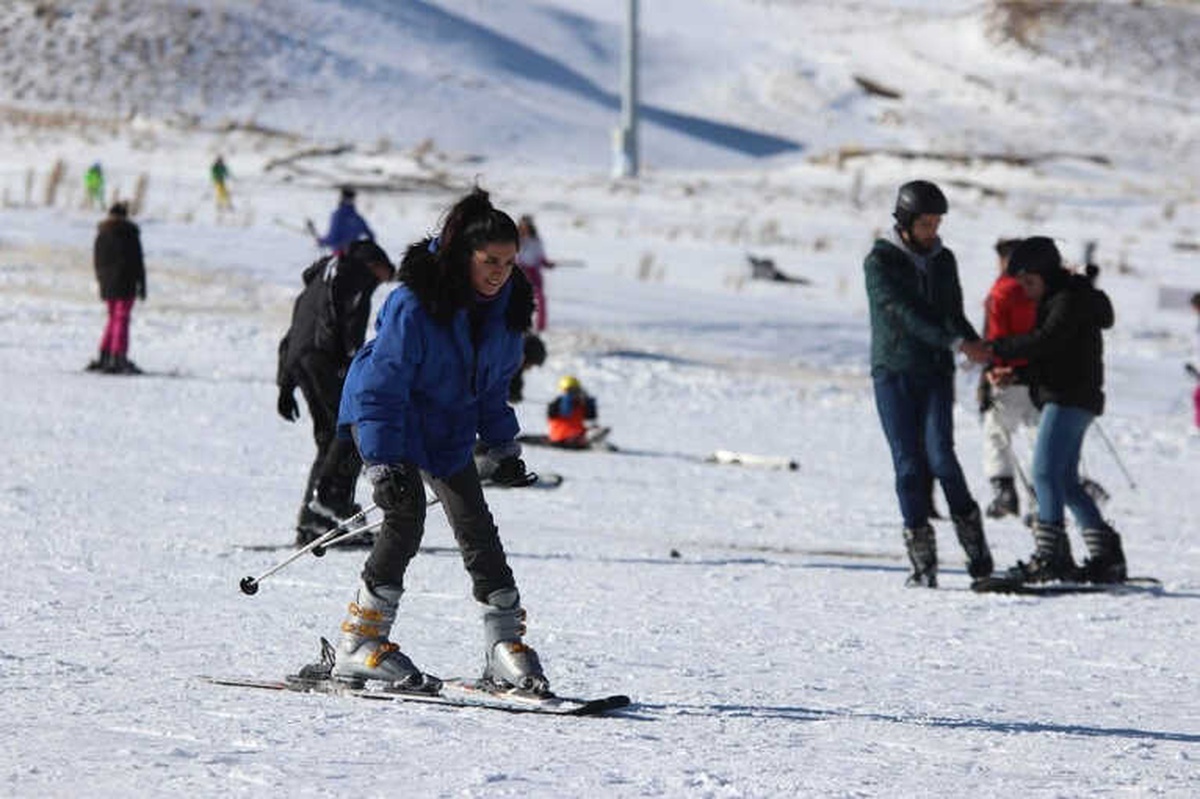 Erciyes\'te Sezon Açıldı, Kayakseverler Akın Etti