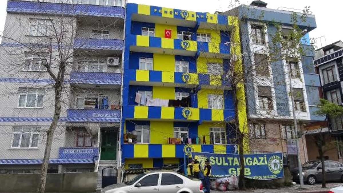 Fanatik Taraftar, Apartmanı Sarı-Lacivert Renklere Boyattı