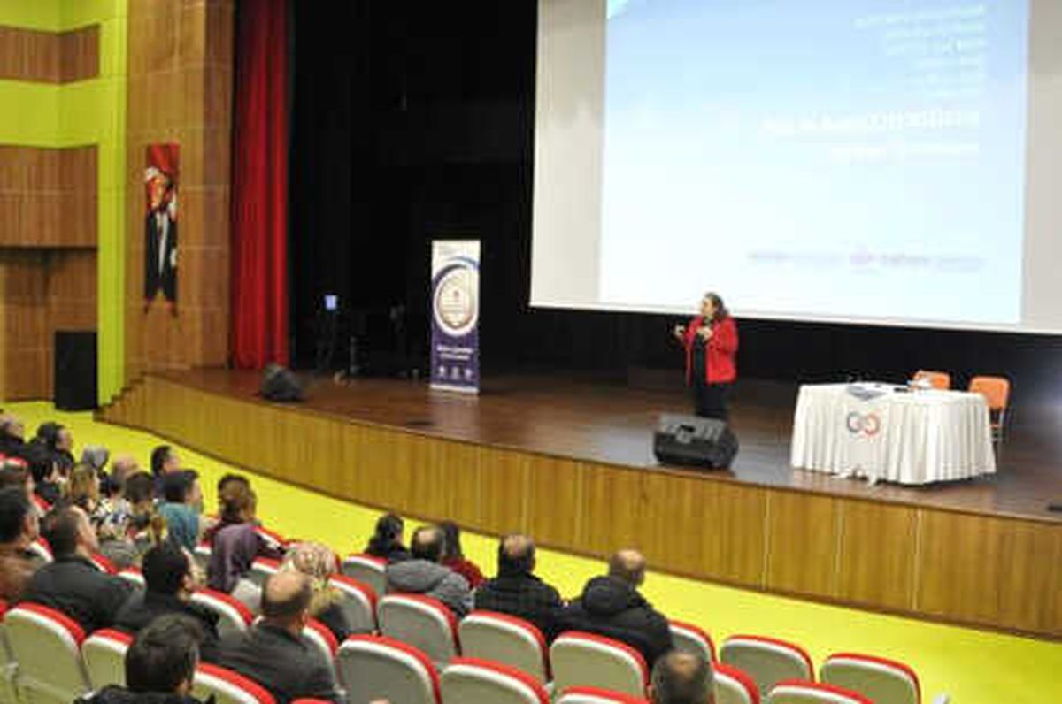 Geleceğinize Gelin\' Projesinde Eğitimler Başladı
