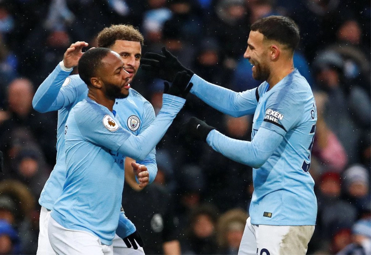 Manchester City, Everton\'ı 3-1 ile Geçti