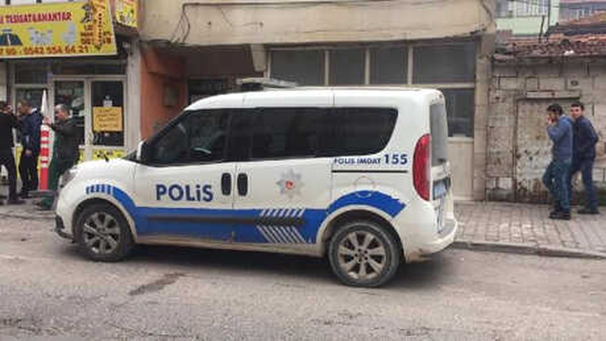 Sıhhı Tesisatçı İş Yerinde Vuruldu