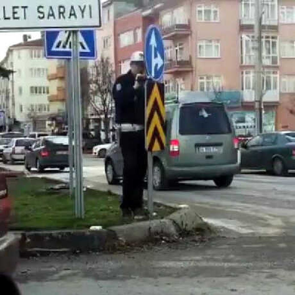 Tabela Arkasından Ceza Yazdığı İddia Edilen Polise Tepki