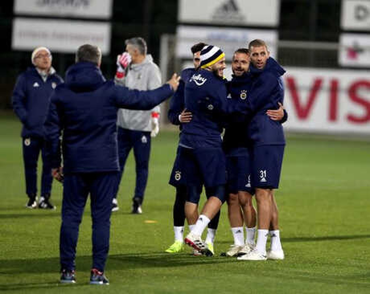 Fenerbahçe, Bb Erzurumspor Maçına Hazır