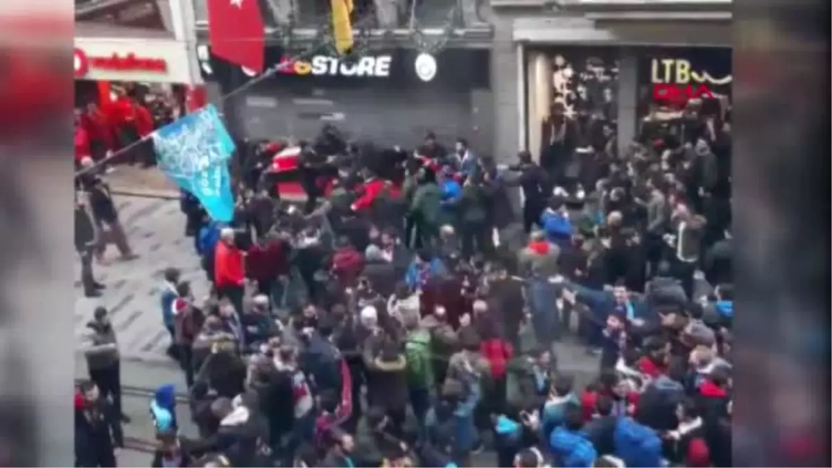 İstanbul- Trabzonspor Taraftarlarının Gs Store\'a Saldırısı Kamerada