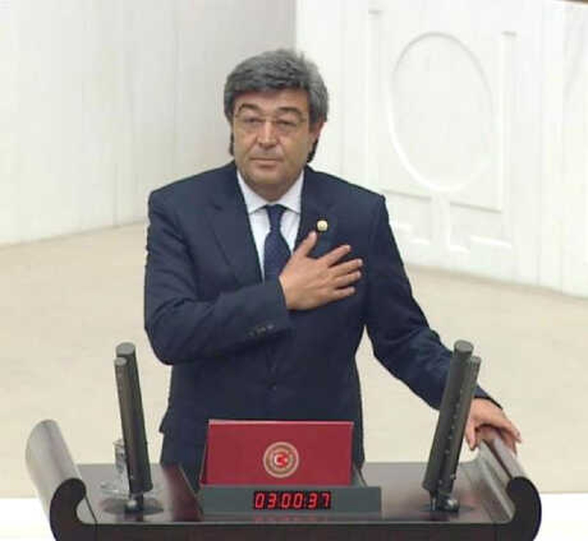 İyi Parti\'li Ataş\'tan Hükümete Eleştiri