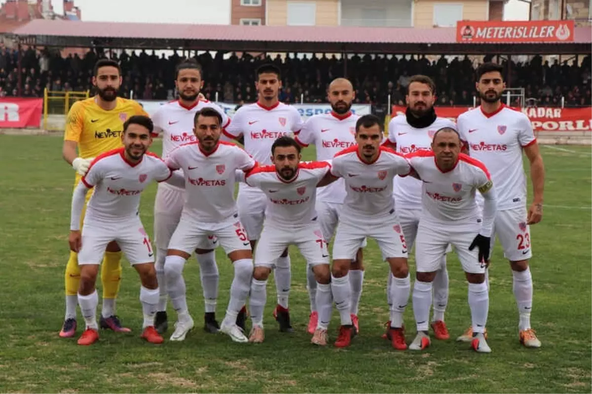 Nevşehir Belediyespor İlk Devreyi Lider Tamamladı