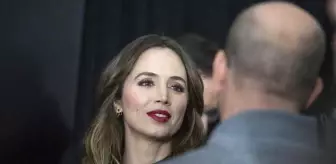 Oyuncu Eliza Dushku'dan Rol Arkadaşına Taciz Suçlaması: Bana Üçlü İlişki Teklifinde Bulundu