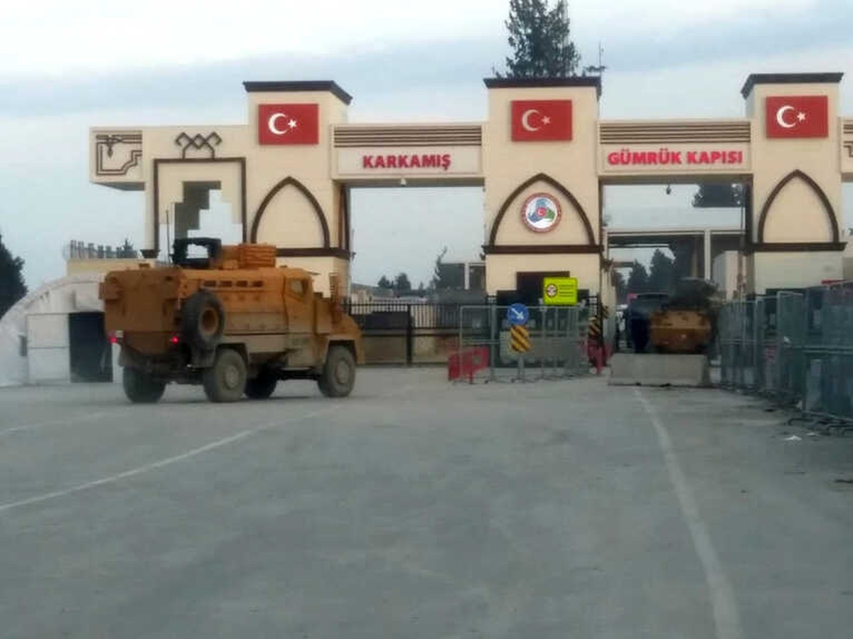 Suriye Sınırında Askeri Hareketlilik Sürüyor