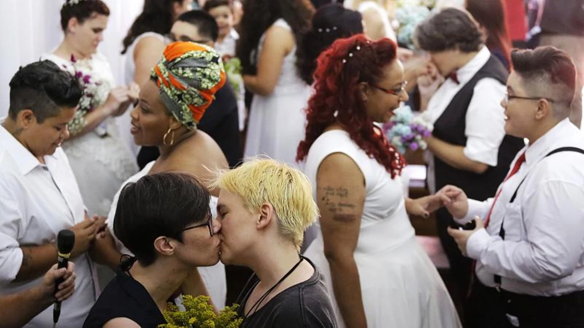 Video | \'Homofobik\' Yeni Başkan Endişesi: Eşcinseller İçin Toplu Evlilik Töreni