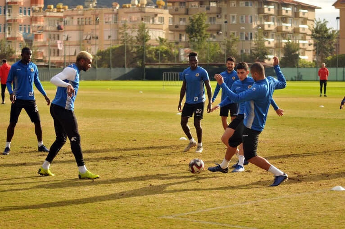 Alanyaspor Kahramanmaraşspor Maçı Hazırlıklarını Sürdürdü
