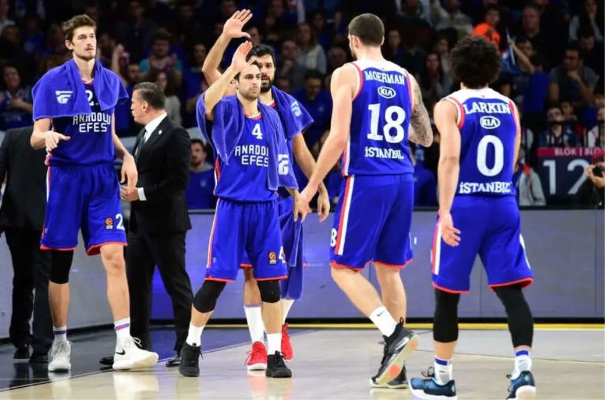 Anadolu Efes\'in Konuğu Buducnost