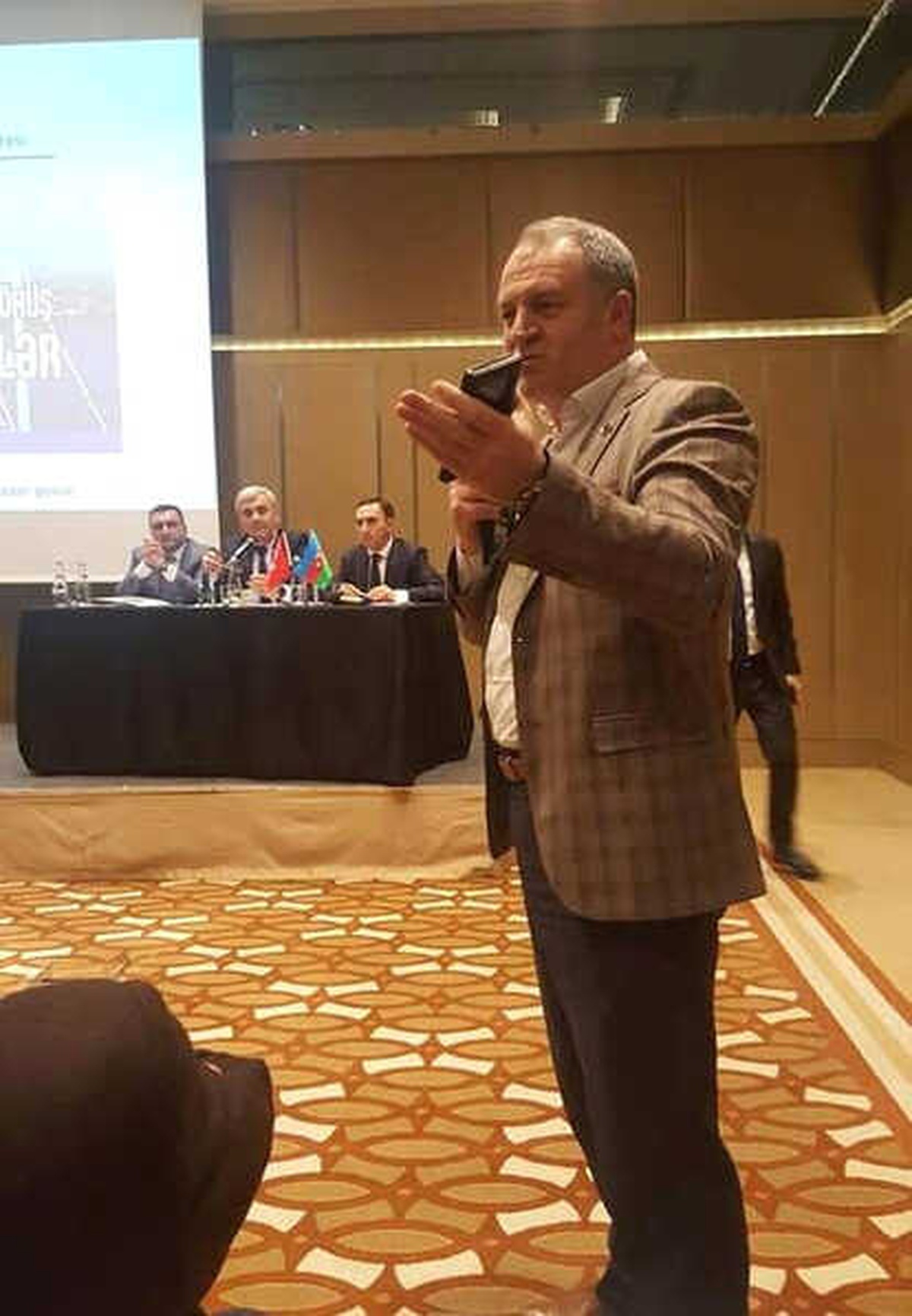 Asimder Başkanı Gülbey: "İngilizler Karabağ Üzerine Oyun Oynuyorlar"