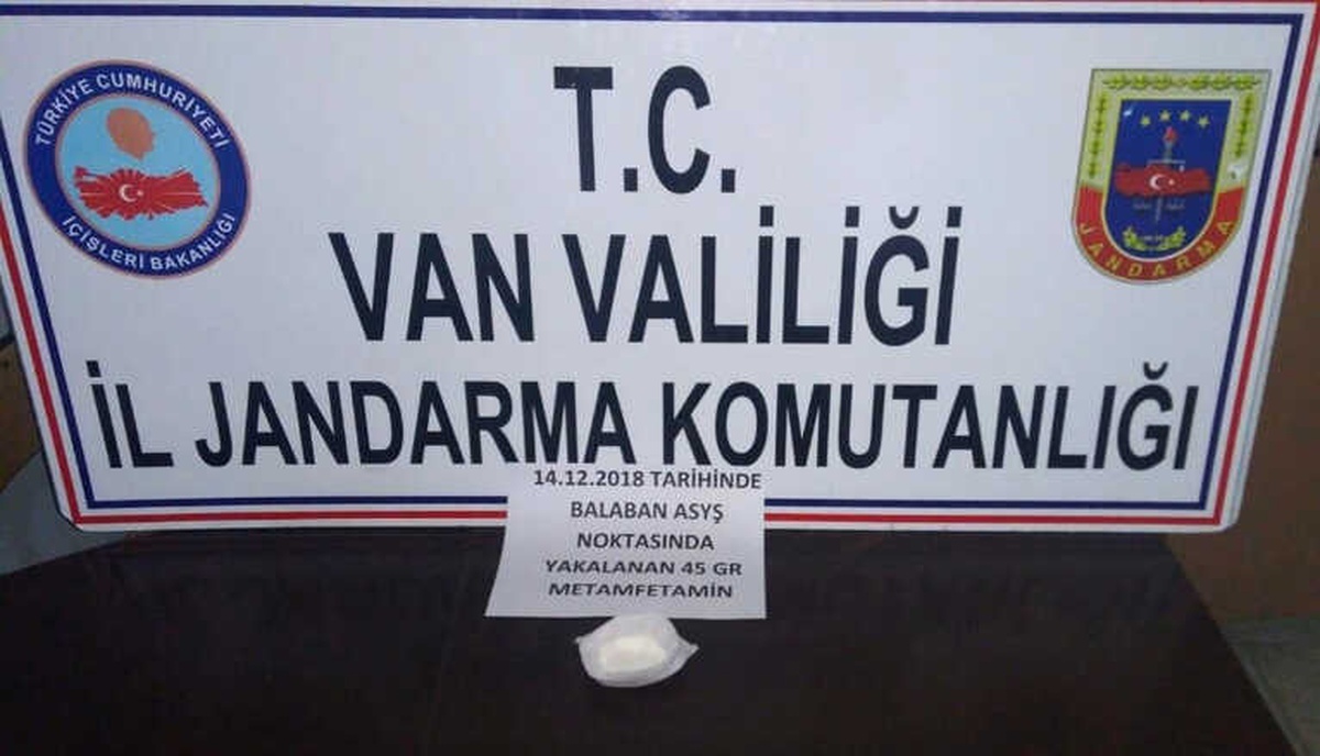 Gevaş\'ta 45 Gram Metamfetamin Ele Geçirildi