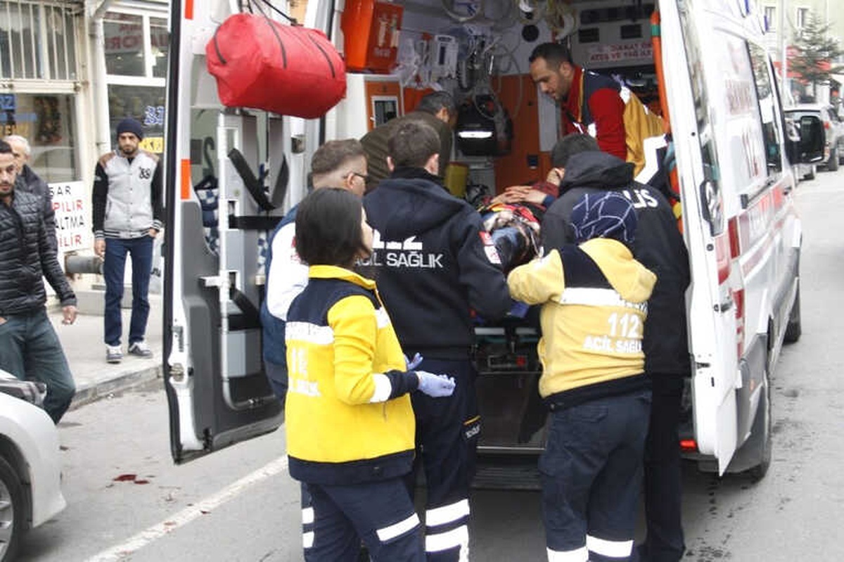 İki Gencin Tartışması Kanlı Bitti