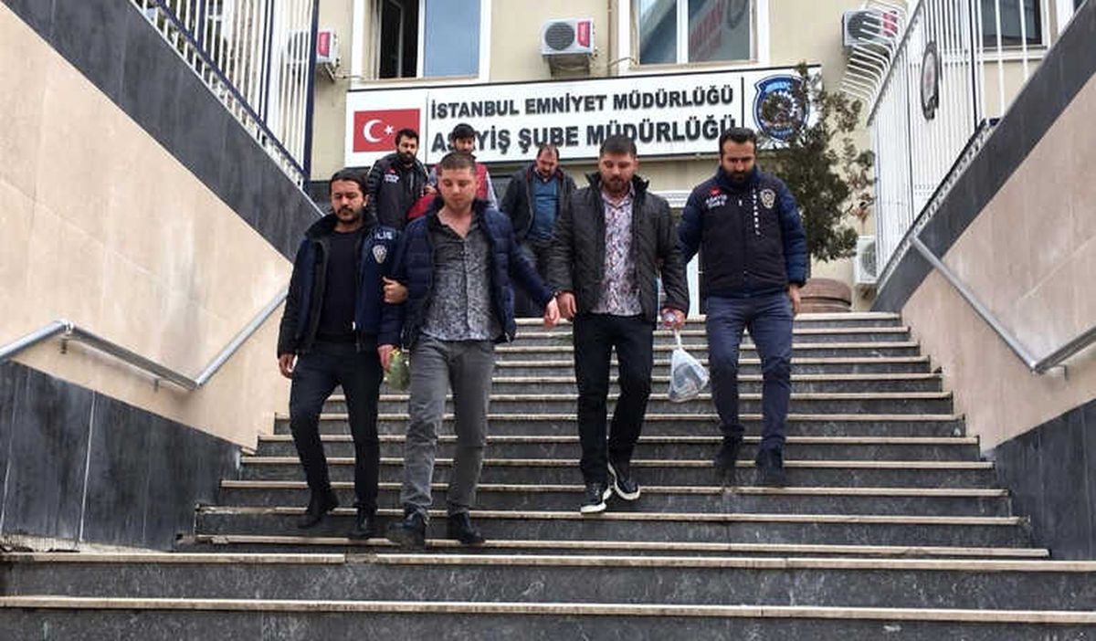 İstanbul\'da Klima Çalan Gaspçı İkiz Kardeş Çetesi Yakalandı