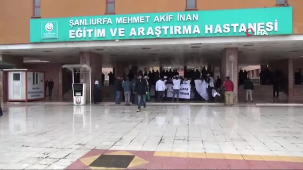 Kadın Doktorun Darp Edilmesini Protesto Eden Gruba Bir Doktor Tepki Gösterdi