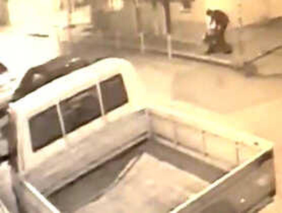 Kadına Bıçaklı Şiddetin Görüntüleri Güvenlik Kamerasına Yansıdı