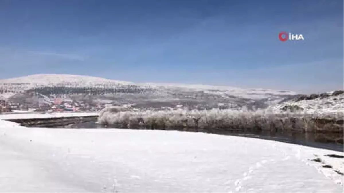 Kars Eksi 15\'i Gördü Kars Çayı Donmaya Başladı