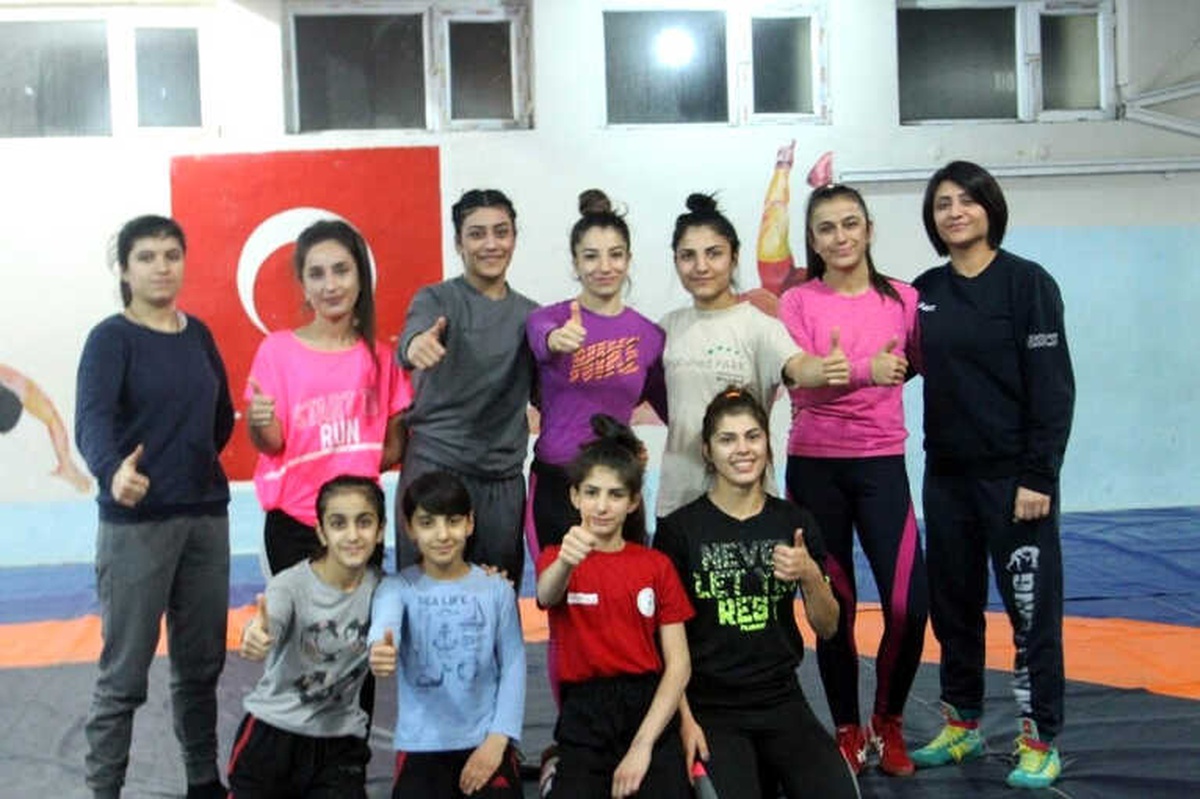 Siirtli Kadınların Güreşe İlgisi Artıyor