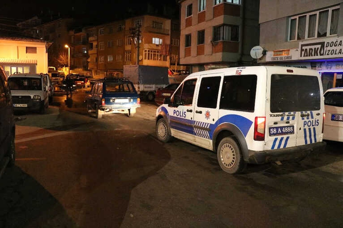Sokak Ortasına Otomobilini Bırakıp Kayıplara Karıştı