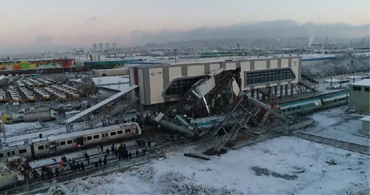 Ankara\'da 9 Kişinin Hayatını Kaybettiği Tren Faciasıyla İlgili 3 Memur Hakkında Tutuklama Kararı Verildi