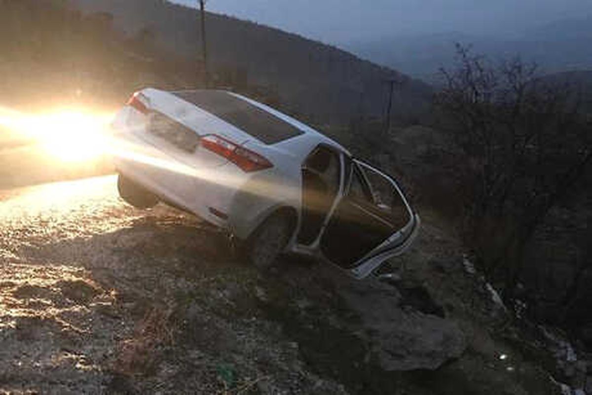 Takip Edilen Teröristler Ateş Açtı: 2 Polis Yaralı
