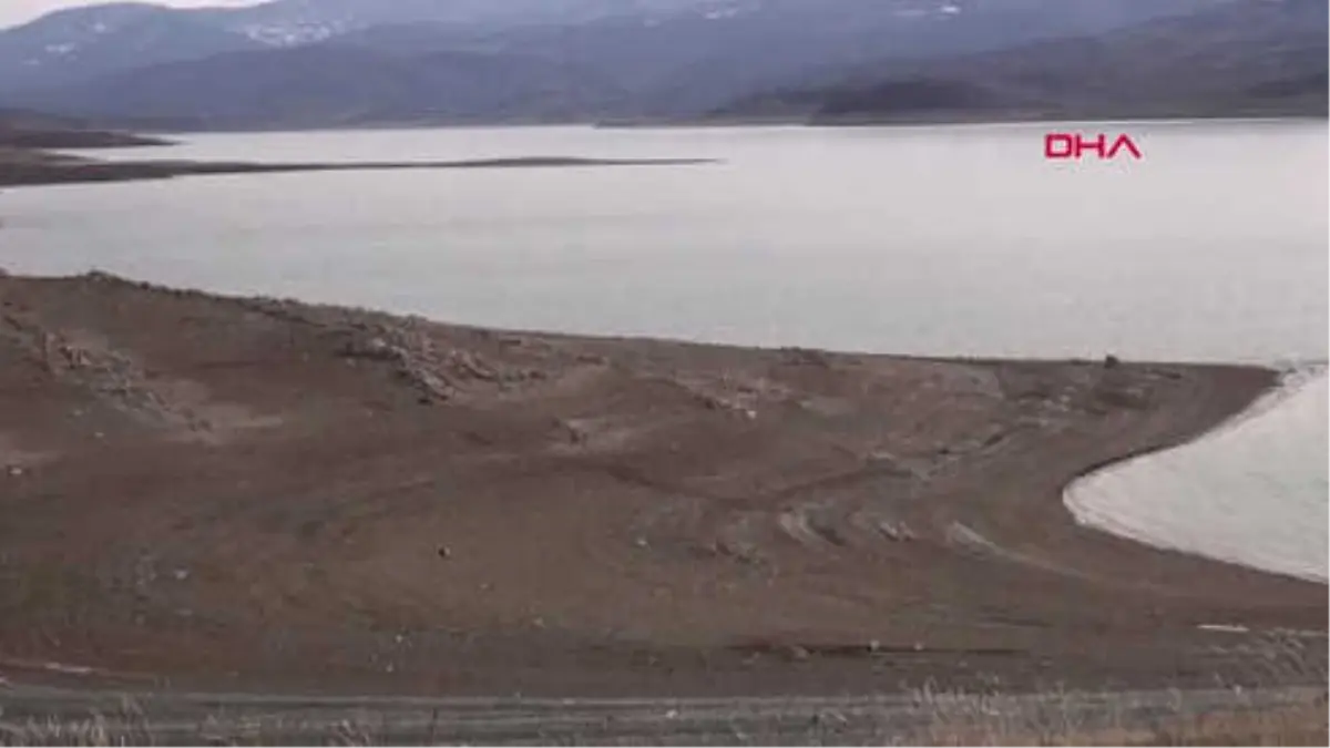 Tokat Sular Çekilince, Eski Mezarlık Ortaya Çıktı