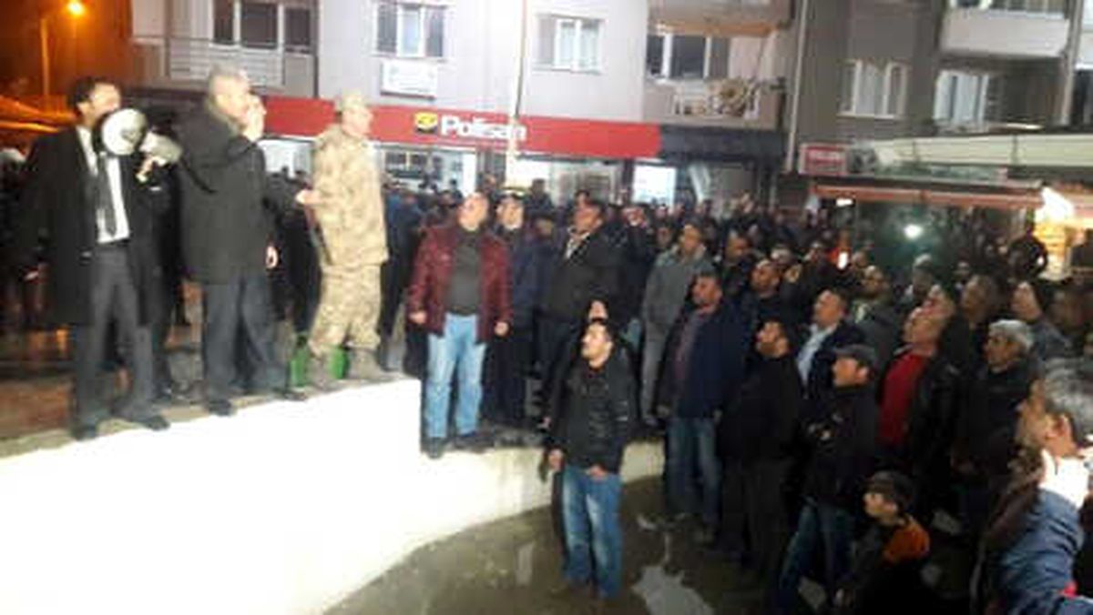Uşak\'taki Tehlikeli Gerginlikte 4 Suriyeli Gözaltında (2)