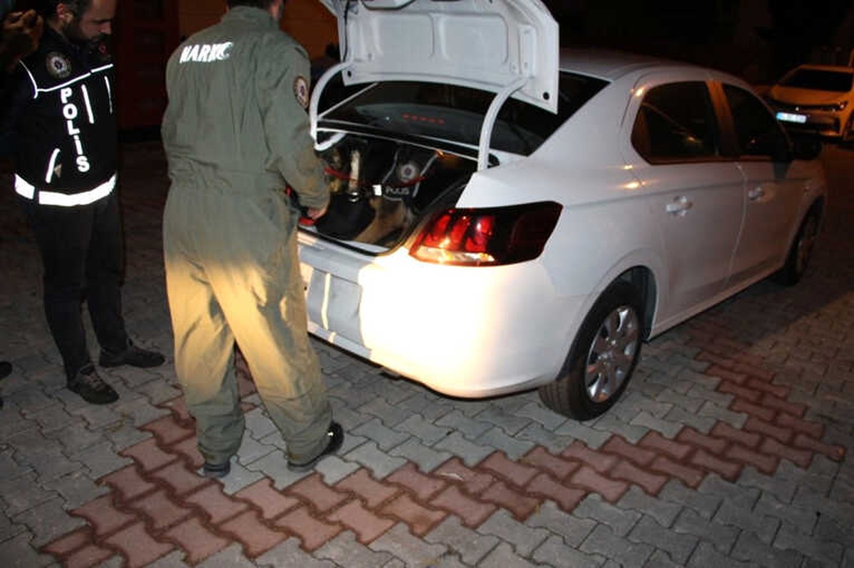 Uşak Tarihinde En Fazla Yakalanan Uyuşturucu Hap Operasyonu