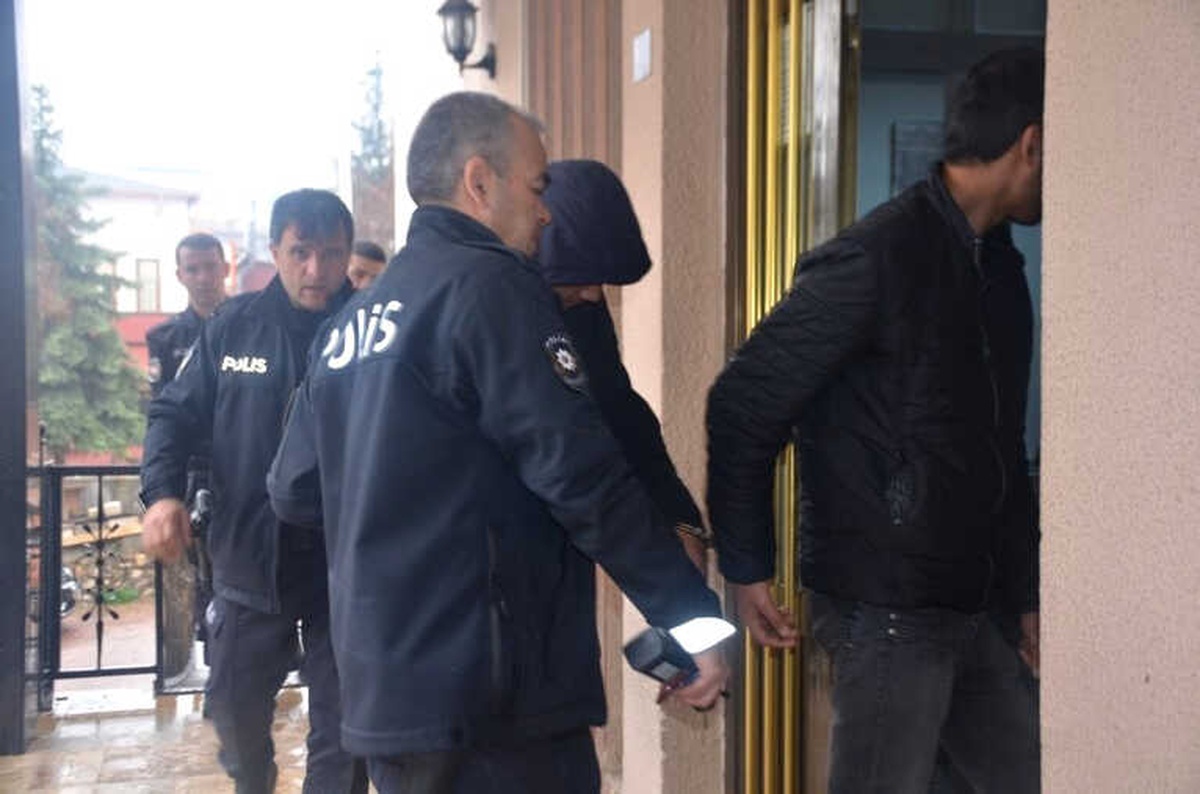 Bıçaklama Olaylarının Afgan ve Irak Uyruklu Şüphelileri Tutuklandı