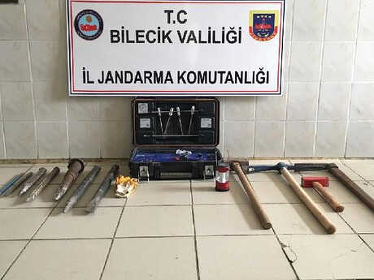 Bilecik\'te İzinsiz Kazı Yapan 5 Kişi Suçüstü Yakalandı