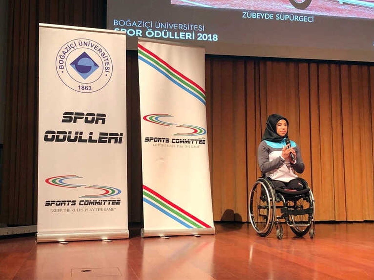 Boğaziçi Üniversitesi\'nden Zübeyde Süpürgeci\'ye Sportsmanship Brotherhood Ödülü
