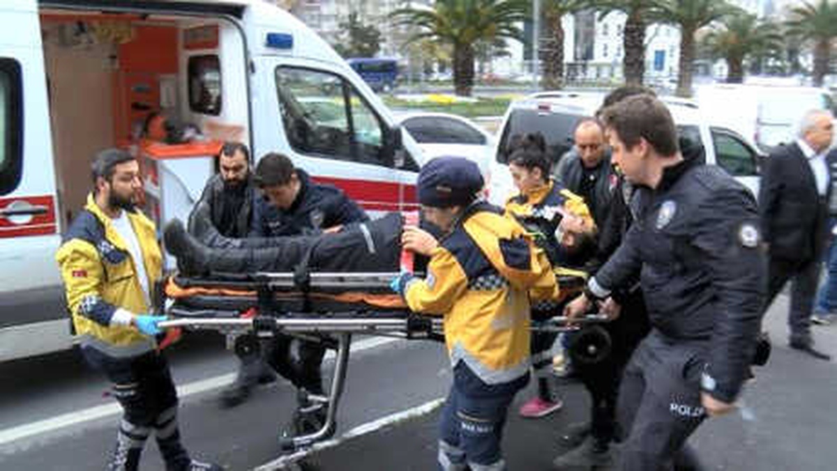 Kaza Yapan Motosikletli Polise Yardım Seferberliği