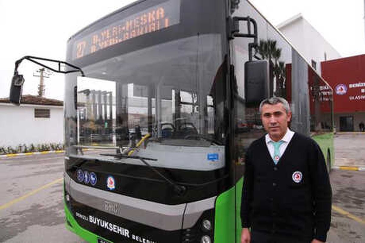 Otobüs Şoförü Bayılan Yolcusunu Hastaneye Yetiştirdi