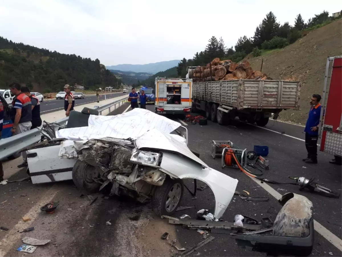 Trafik Kazalarına 11 Ayda 3 Bin 218 Kurban