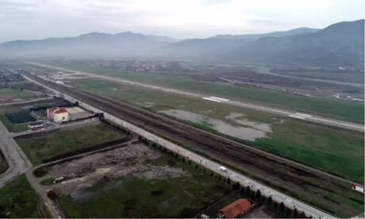 Zonguldak Havalimanı, İç Hat Seferleri İçin Gün Sayıyor