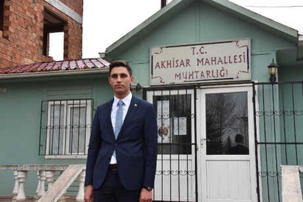 20 Yaşındaki Muhtar Adayı, Seçim Çalışmalarına Başladı