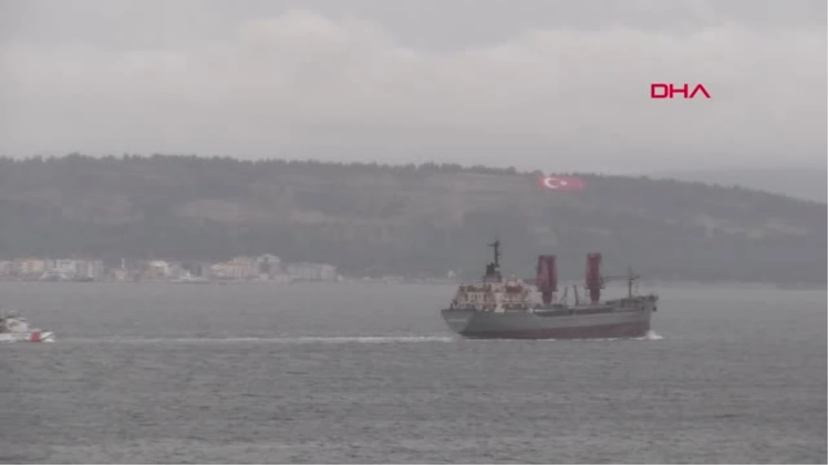 Çanakkale Rus Askeri Kargo Gemisi Çanakkale Boğazı\'ndan Geçti