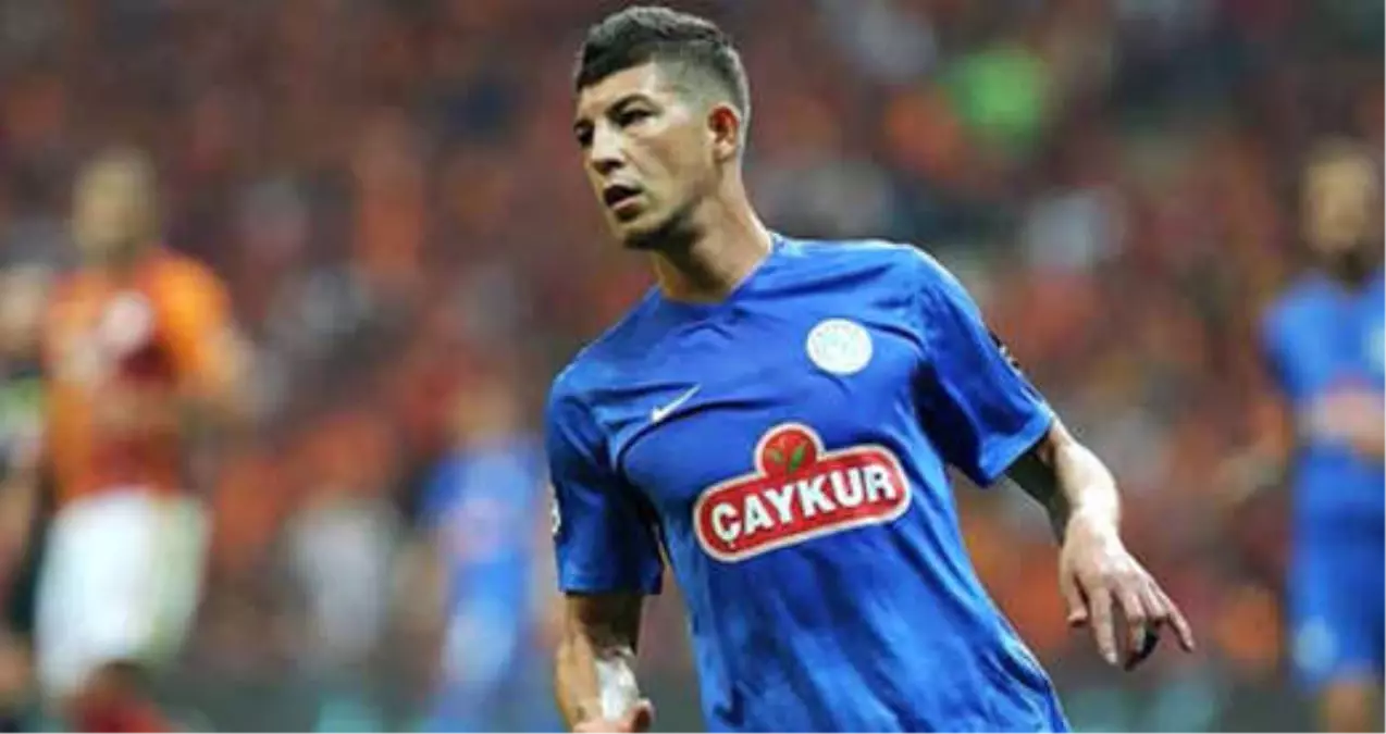 Çaykur Rizespor\'da Dhurgham İsmail ile Yollar Ayrıldı