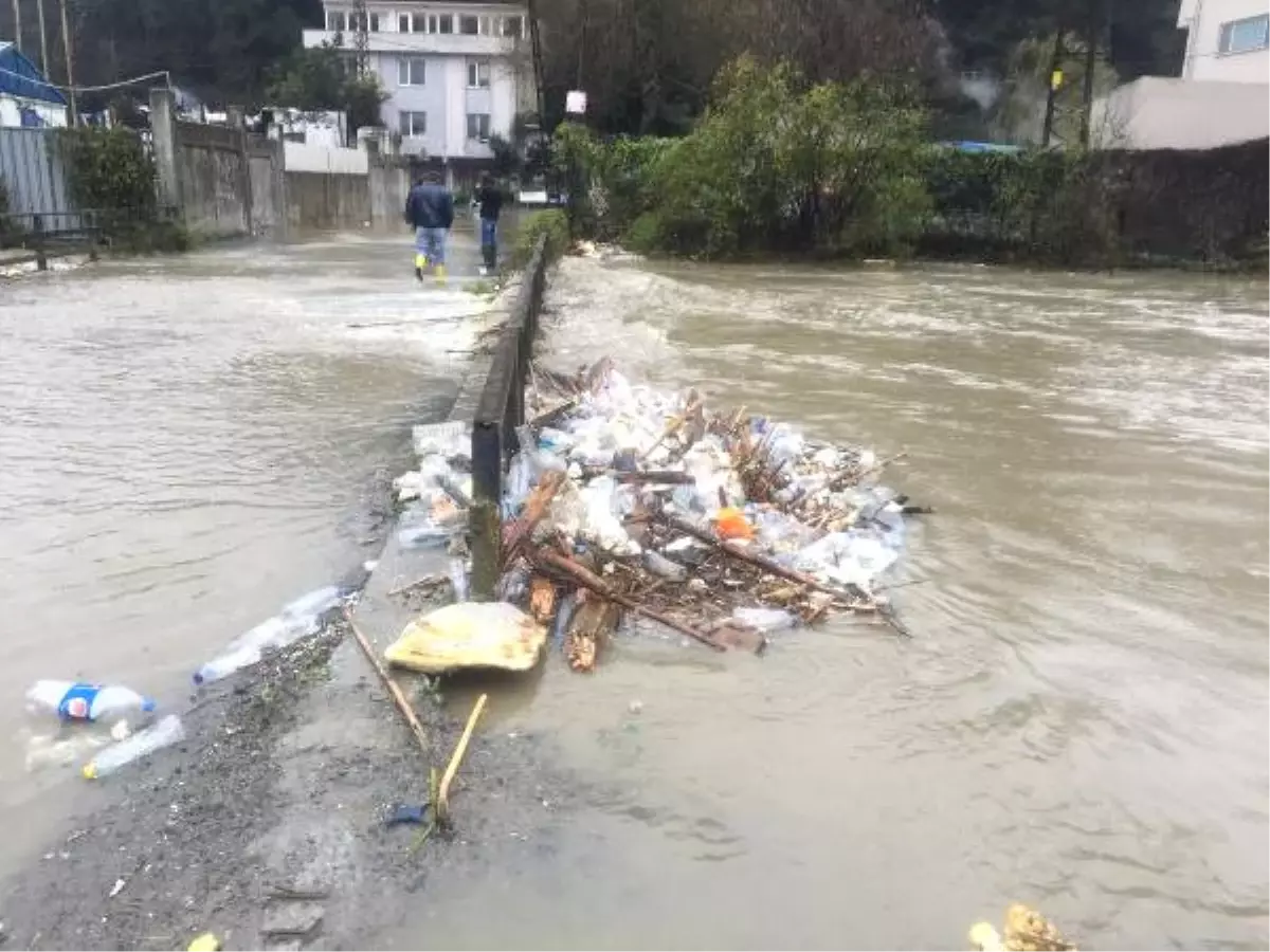 Cendere Deresi Taştı