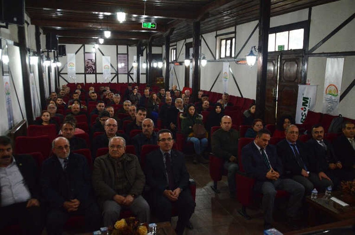Çiftçilere Tarım Sigortası Hakkında Bilgi Verildi