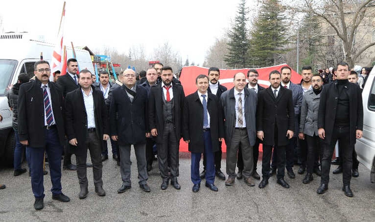 Erü Rektörü Çalış, "Sarıkamış Şehitlerini Anma Yürüyüşüne" Destek Verdi