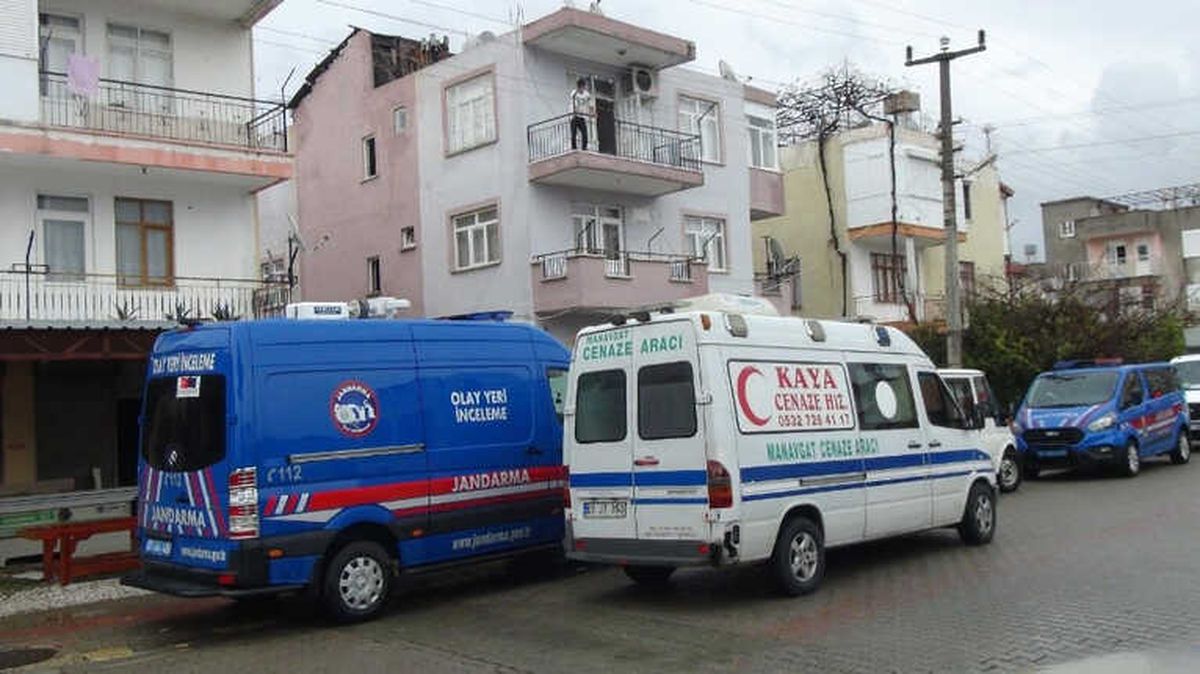 Genç Kadın Evinde Ölü Bulundu