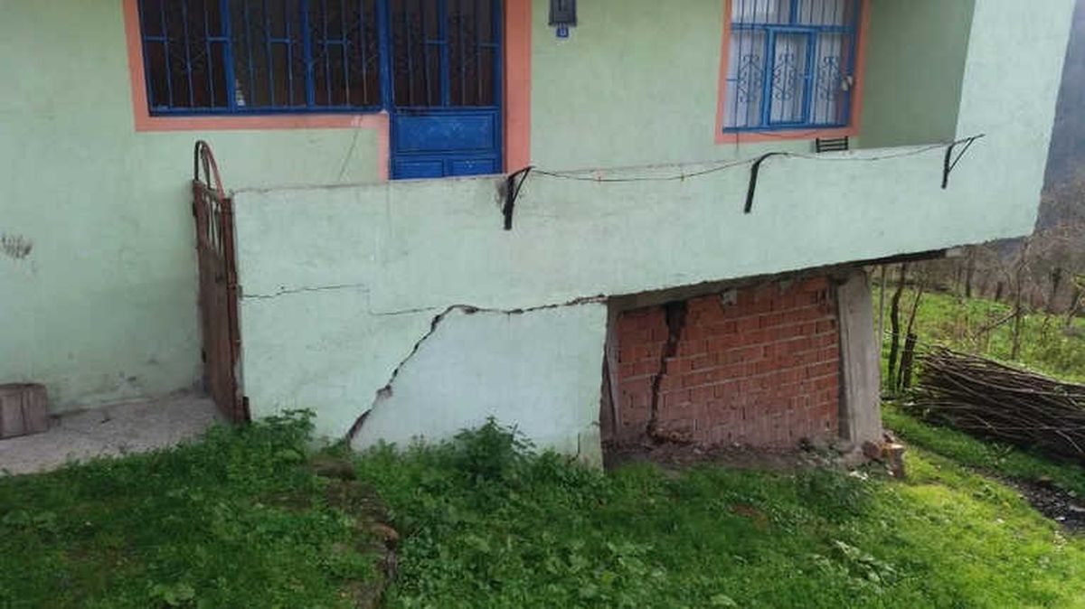 Heyelan Tehlikesi Yaşayan Köylüler İçin Bartın Valiliği Devrede