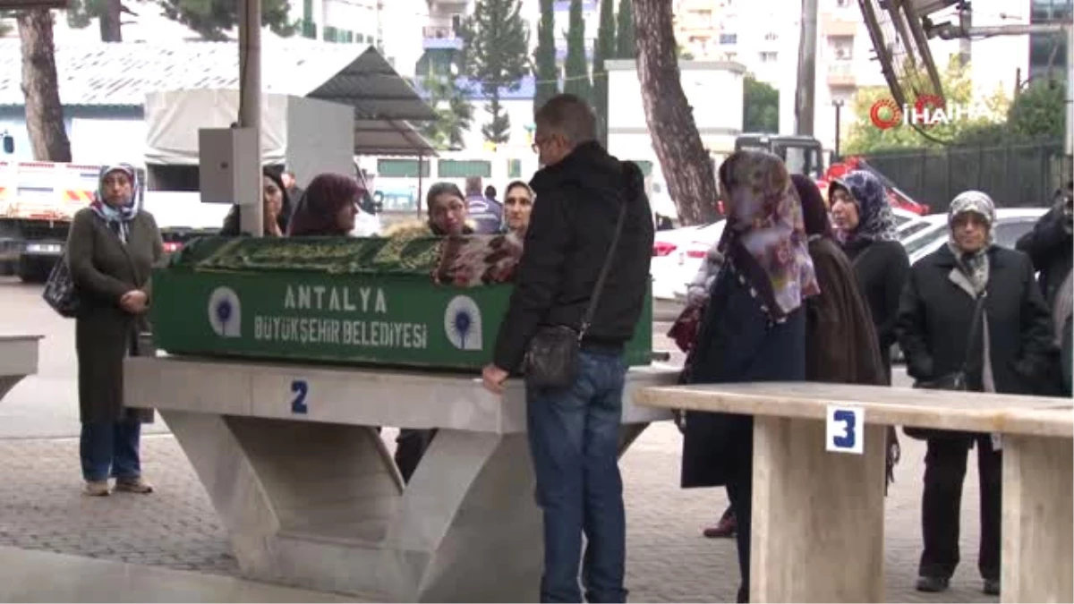 Nişanlı Kurbanı Simge Gözyaşları Arasında Toprağa Verildi