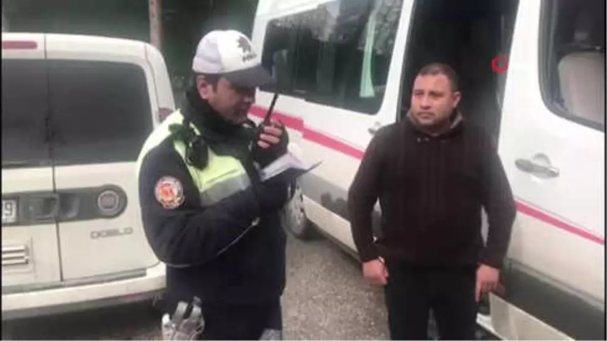 Okul Önlerinde Uyuşturucu Uygulaması