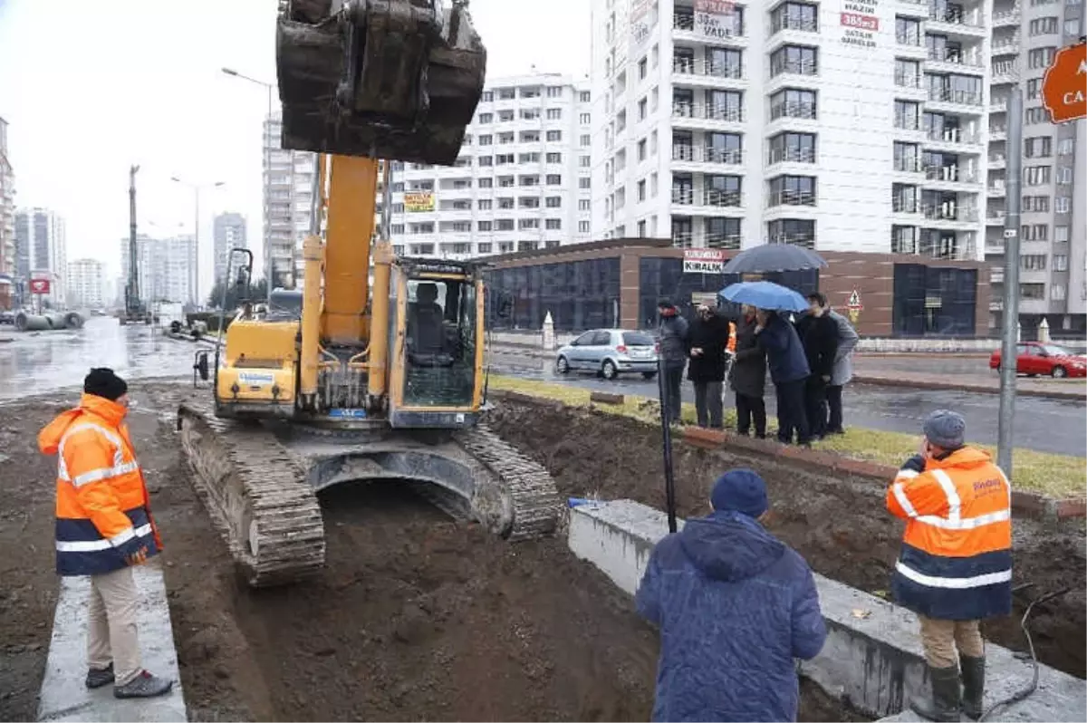 Sivas Caddesi Yer Altından Geçiliyor